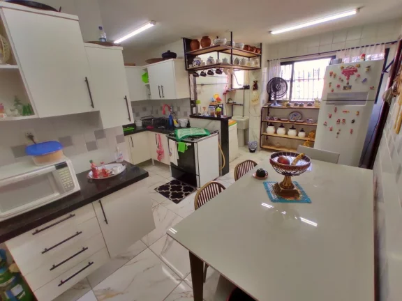 Imagem Cobertura Duplex, 05 Quartos, 03 Suites, Vista p/ Montanhas, Praia do Morro, Guarapari - ES