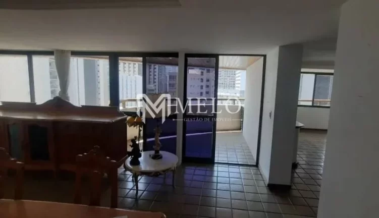 Imagem Oportunidade em BOA VIAGEM: 234m², 04qts, 01suíte, 02vagas...