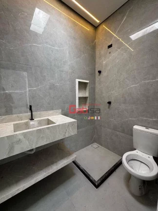 Imagem Casa com 2 dormitórios à venda, 58 m² por R$ 360.000,00 - Vila do Peró - Cabo Frio/RJ