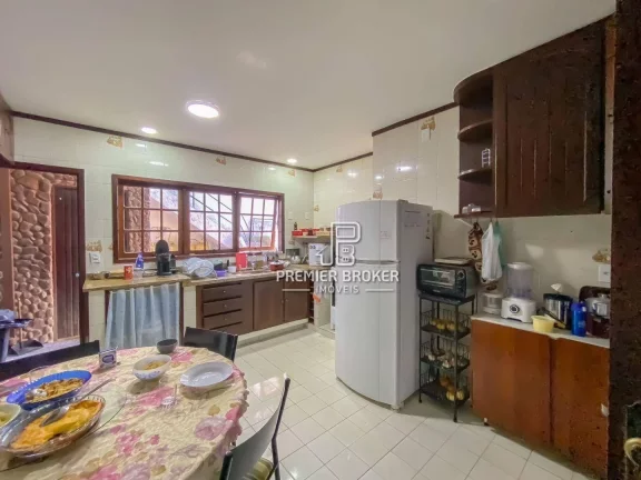 Imagem Casa à venda, 148 m² por R$ 900.000,00 - Alto - Teresópolis/RJ