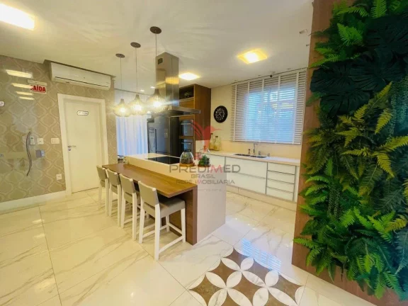 Imagem Apartamento próximo ao pier, com 3 Suites e 3 Vagas de Garagem