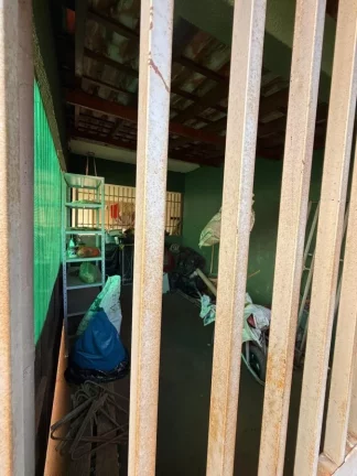 Imagem Terreno Comercial para Venda em Sarandi, jardim gralha azul, 2 dormitórios, 1 banheiro