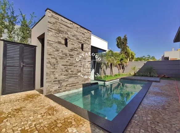 Imagem Casa em Condomínio a Venda no bairro Residencial e Empresarial Alphaville - Ribeirão Preto, SP