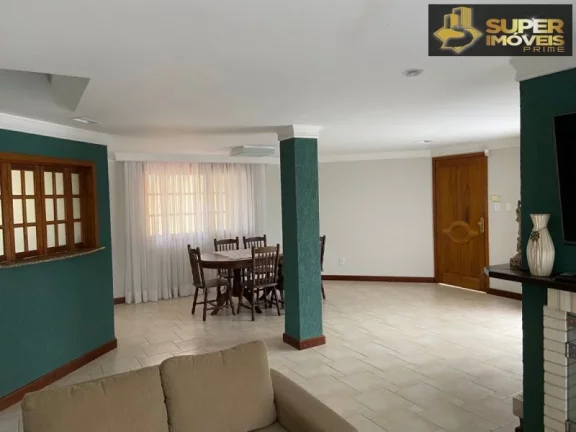 Imagem Casa Alto Padrão a Venda no bairro Laranjal - Pelotas, RS