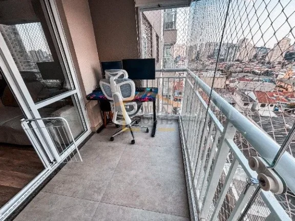 Imagem Apartamento 57m², 2 dormitórios, banheiro, varanda envidraçada, cozinha equipada, rico em planeja...