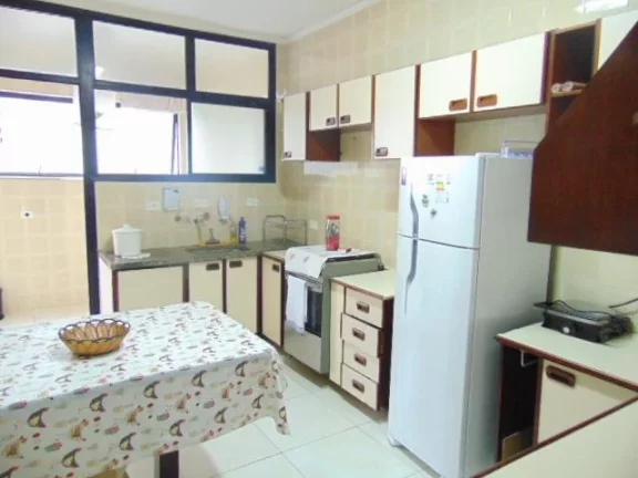 Imagem Praia de Pitangueiras, Próximo a Praia, Local Nobre, para * Venda ou Locação Anual e Temporada*, Lazer no Prédio, 2 Garagens.