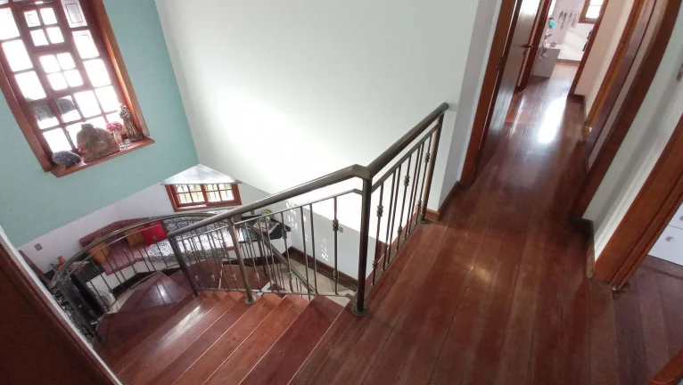 Imagem Casa com 4 Dormitórios à Venda, Área de 316 m2, Piscina, Edícula e Anexo - Santa Mônica, Florianópolis/SC