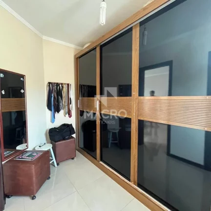 Imagem Casa Alto Padrão | Amizade | 3 quartos (1 suíte) | 320.11m²