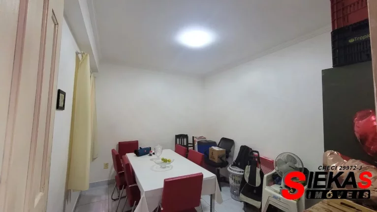 Imagem Imperdível oportunidade de adquirir casa com 4 quartos e 2 vagas em Jardim São Carlos, São Paulo!
