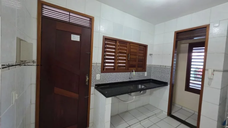 Imagem Casa para Venda em Parnamirim, Nova Parnamirim, 3 dormitórios, 1 suíte, 2 banheiros, 2 vagas