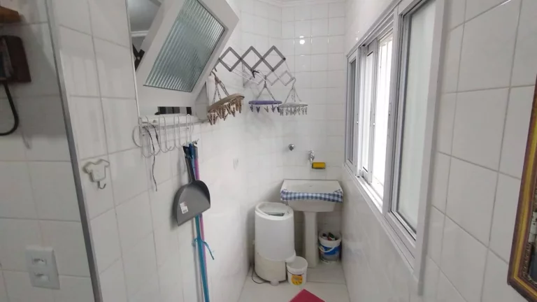 Imagem CASA ESTILO APTO - 2 DORMITÓRIOS À 400 M. PRAIA MARANDUBA - UBATUBA