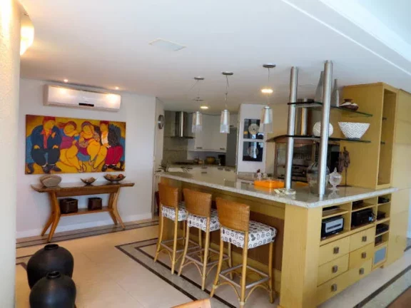 Foto do imóvel: EXCELENTE COBERTURA PARA LOCAÇÃO DE TEMPORADA EM JURERE INTERNACIONAL