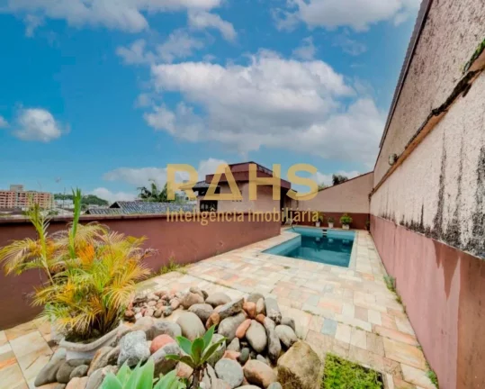 Imagem Casa à venda no Bairro Bom Retiro, Joinville Ótima casa no Bairro Bom Retiro, com excelente locali...