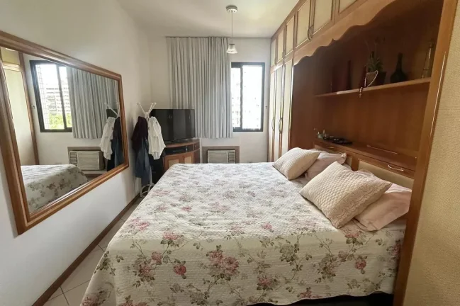 Imagem Apartamento para Venda em Rio de Janeiro, Barra da Tijuca, 4 dormitórios, 1 suíte, 3 banheiros, 2 vagas