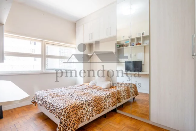 Imagem Apto Reformado na Av. Angélica com 144m², 3 dormitórios (1 suíte) e 1 vaga.
