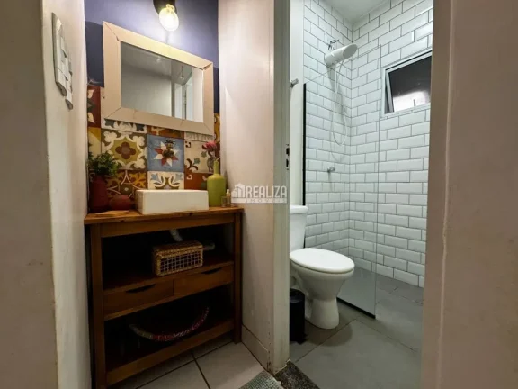Imagem Casa de 3 dormitórios com suíte e varanda gourmet no Condomínio Vanice Andrade, no bairro Vila Arquelau em Uberaba