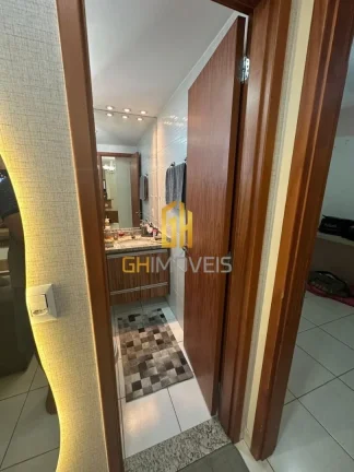 Imagem AP1520

Apartamento, 2 quarto, Vila Jaragua, com 61,40m² de área privativa.

Apartamento MOBILIADO...
