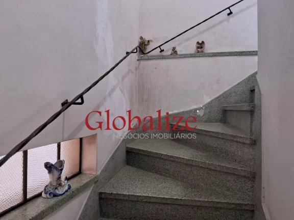 Imagem Amplo Sobrado em Santos no bairro da Aparecida próximo ao canal 5 por R$ 1.500.000,00