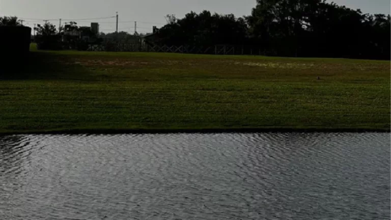 Imagem Terreno em Condomínio à venda em Torres, Engenho Velho, 420m²