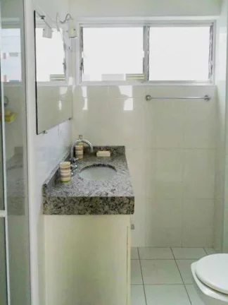 Imagem Pitangueiras - Calçadão - Vista para o mar - Totalmente reformado - Garagem - 135 m² de área útil.