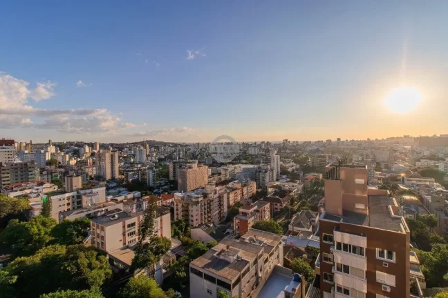 Imagem Apartamento à venda em Porto Alegre, Petrópolis, com 2 quartos, 74,1m2