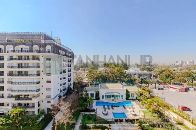 Imagem Apartamento com varanda locação em São Paulo-SP, Alto de Pinheiros: 3 quartos, 3 suítes, 4 salas, 5 banheiros, 4 vagas, 220m². Venha conhecer!