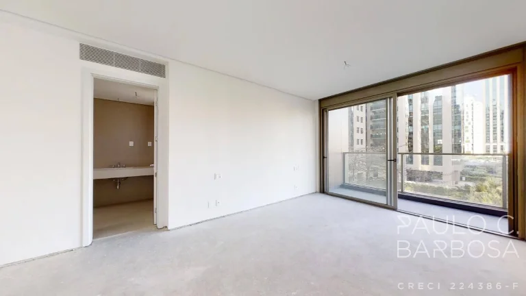 Imagem Apartamento à venda Itaim - 3 Suítes - 4 Vagas - 244m²