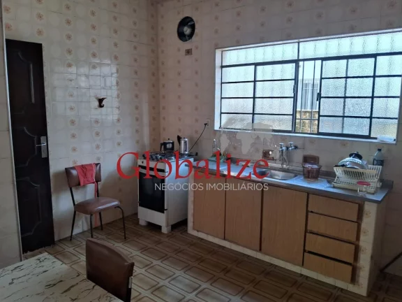 Imagem Amplo Sobrado em Santos no bairro da Aparecida próximo ao canal 5 por R$ 1.500.000,00