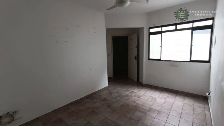 Imagem Apartamento com 2 dormitórios à venda, 73 m² por R$ 280.000,00 - Vilamar - Praia Grande/SP