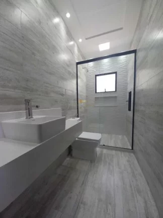 Imagem Casa em Condomínio para Venda em Teresópolis / RJ no bairro Green Valley