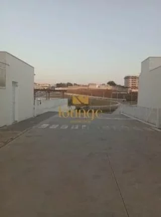 Imagem Casa Em Condomínio à venda Jd. Simus Z.Oeste - Sorocaba/SP