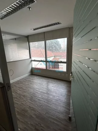 Conjunto comercial (2 salas conjugadas) próximo a estação Brooklin