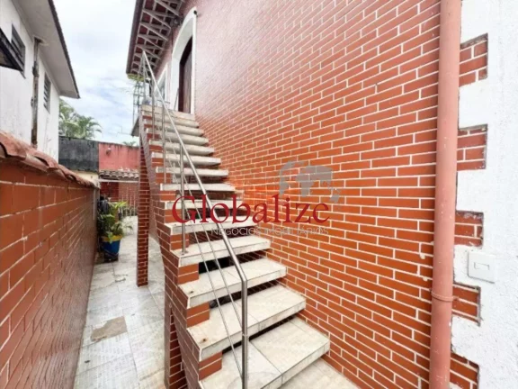 Imagem Casa à venda na Ponta da Praia, com 5 dormitórios em Santos -SP- $ 3.200.000,00