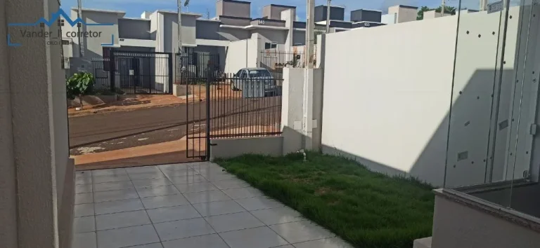 Imagem Casa nova com 2 dormitórios a venda no Pinheirinho. Toledo PR.