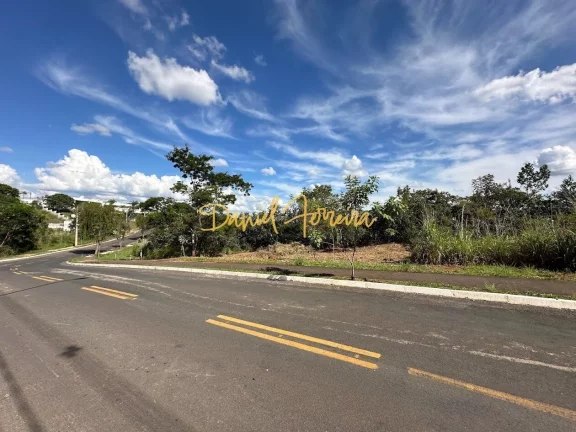 Foto do imóvel: Lote à venda no Condomínio Santa Monica