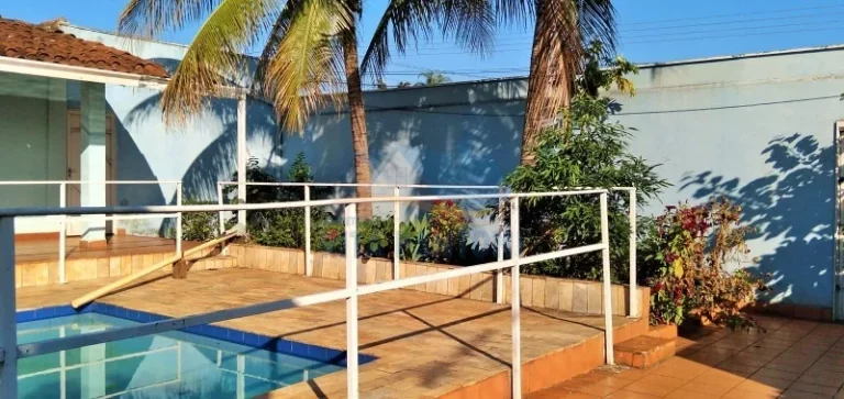 Imagem Casa - Ribeirão Preto - Parque Industrial Lagoinha - Região Leste