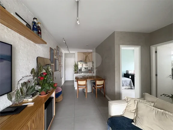 Imagem Apartamento à venda com 2 quartos, sendo 2 suítes, no condomínio Maison Marseille, São Paulo - SP