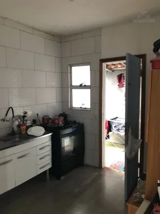 Imagem Excelente Casa no Jardim Samambaia – só precisa pintura externa