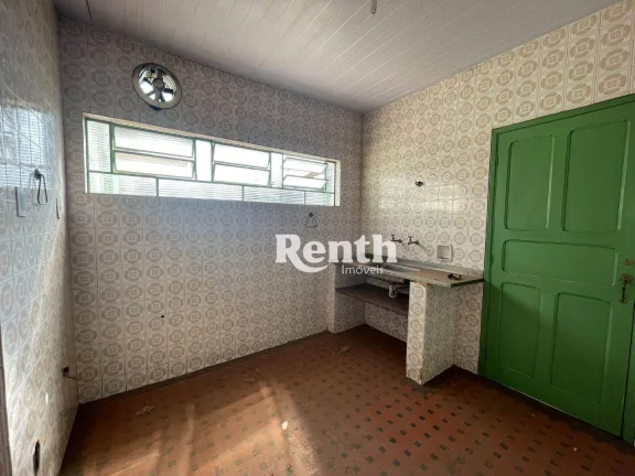 Imagem Casa com 2 dormitórios à venda, 138 m² por R$ 390.000,00 - Saúde - Rio Claro/SP