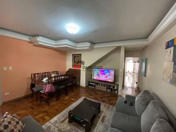 Imagem Sobrado à venda 3 Quartos, 1 Suite, 2 Vagas, 165M², Jardim, Santo André - SP