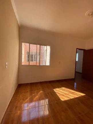 Imagem Sobrado Multifuncional no Coração do Jardim Ternura – Perfeito para Moradia e Negócios!