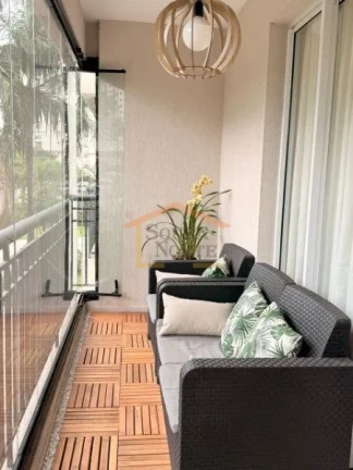 Imagem Apartamento 3 dormitórios, sendo 1 suíte, sala para 2 ambientes, pisos em madeira, sacada com vidr...