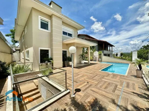 Imagem Casa 358 m² com 4 dormitórios, 2 suites-- venda por R$ 2.800.000 ou aluguel por R$ 17.999/mês - Fazendinha - Carapicuíba/SP