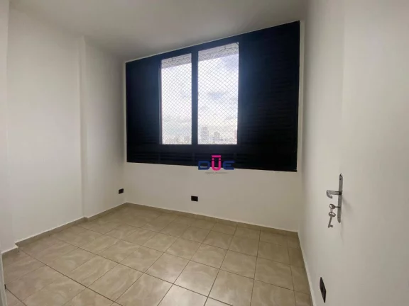 Imagem Apartamento 2 dormitórios para locação no coração do Gonzaga – a menos de 100 metros da praia!
