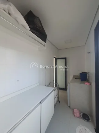 Imagem Casa Térrea à Venda com 3 Suítes - Condomínio Terras do Cancioneiro, Paulínia/SP - 242 m²

Exc...