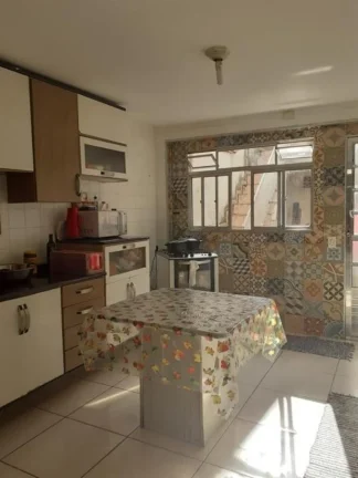 Imagem Sobrado para Venda por R$370.000,00 com 150m², 4 dormitórios, 1 suite e 1 vaga - Conj josé bonifácio, São paulo / SP - Cód. BDI28357