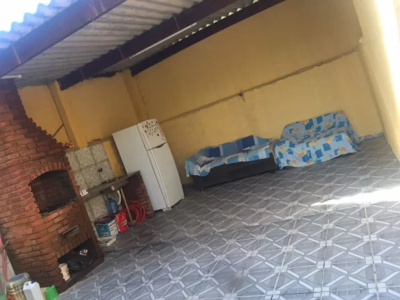 Imagem Casa para Venda em Itanhaém, Nova Itanhaem, 2 dormitórios, 1 suíte, 1 banheiro, 2 vagas