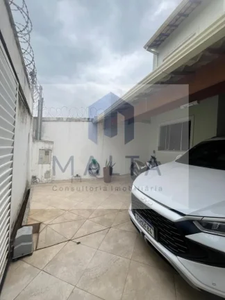Imagem Casa Geminada para Venda em Belo Horizonte, Planalto, 3 dormitórios, 1 suíte, 3 banheiros, 2 vagas