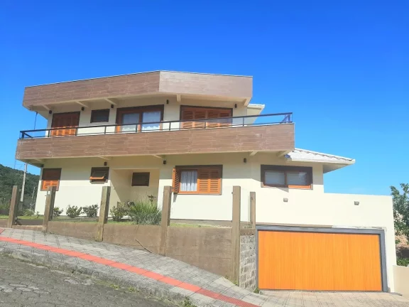 Imagem Casa dos Sonhos no Jardim Panorâmico, Garopaba-SC: Conforto, Sofisticação e Segurança!
