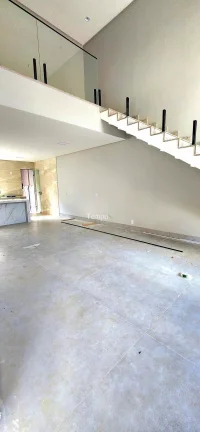 Imagem Sobrado de alto padrão, 4 suites plenas, uma com closet, piscina e área gourmet, no bairro Setor Jaó, em Goiânia-GO